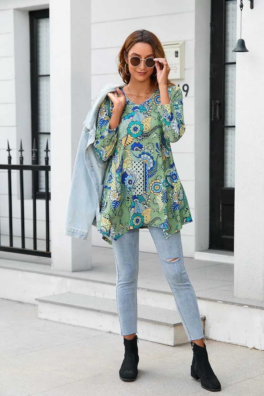 ENMAIN Tunic Tops for Women 3/4 Sleeve Plus Size Women's Tunics Loose Fit Floral Swing Flare Ladies Blouse for Leggings