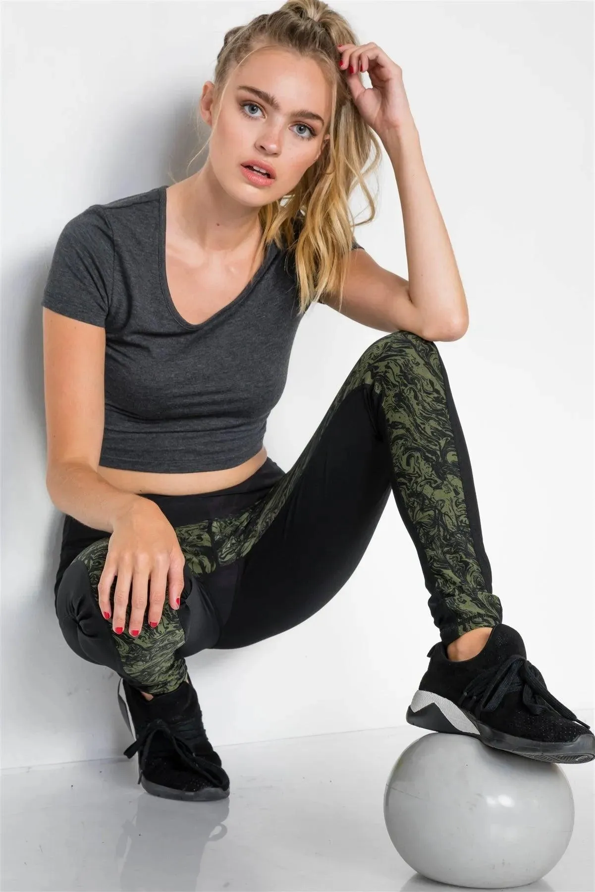 Jet Black Riffle Green Watercolor High-Rise Legging /1-2-2-1