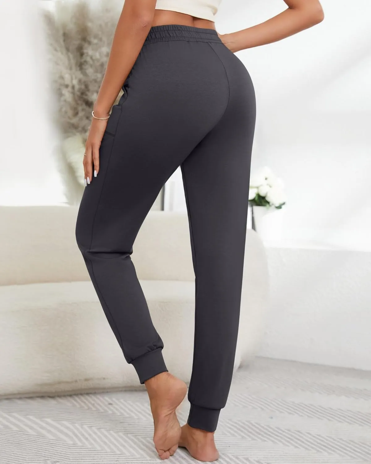 Neer 3 Pack Women's Sweatpants with Pockets, Soft Jogger Pants Lightweight Lounge Athletic Pants for Workout Running Yoga