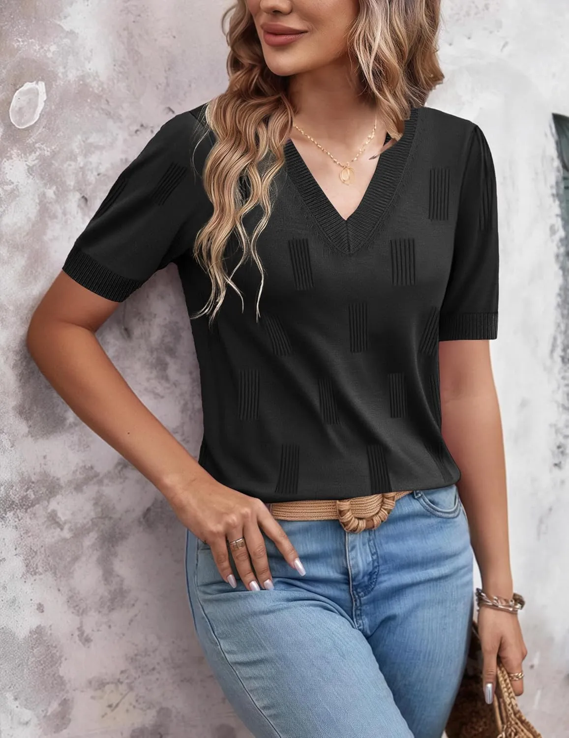 Zeagoo Womens Short Sleeve Sweaters Soft Casual V Neck Pullover Tops Lightweight Knit Sweater Blouse